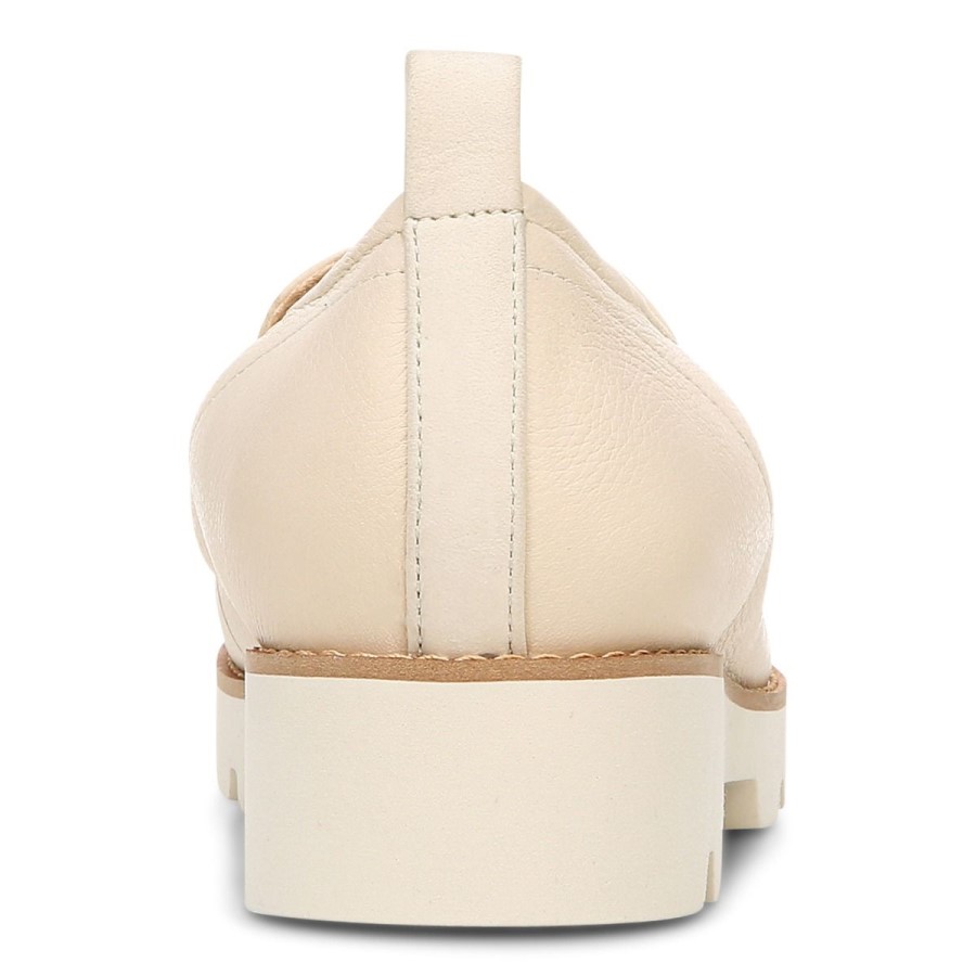 Cynthia Loafer Creme Nubuck Vionic