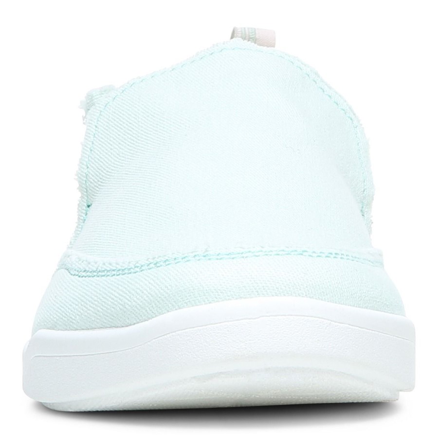 Vionic Seafoam Canvas Beach Malibu Sneaker: Canvas