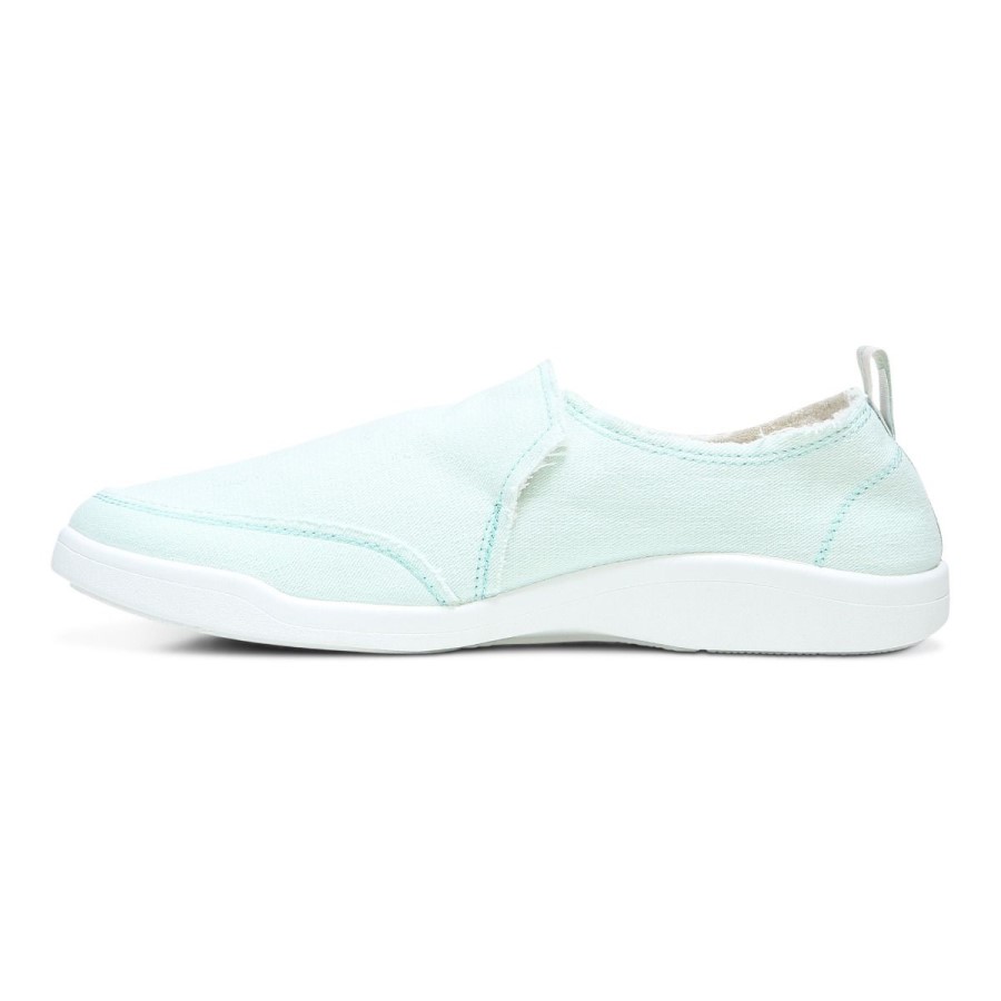 Vionic Seafoam Canvas Beach Malibu Sneaker: Canvas