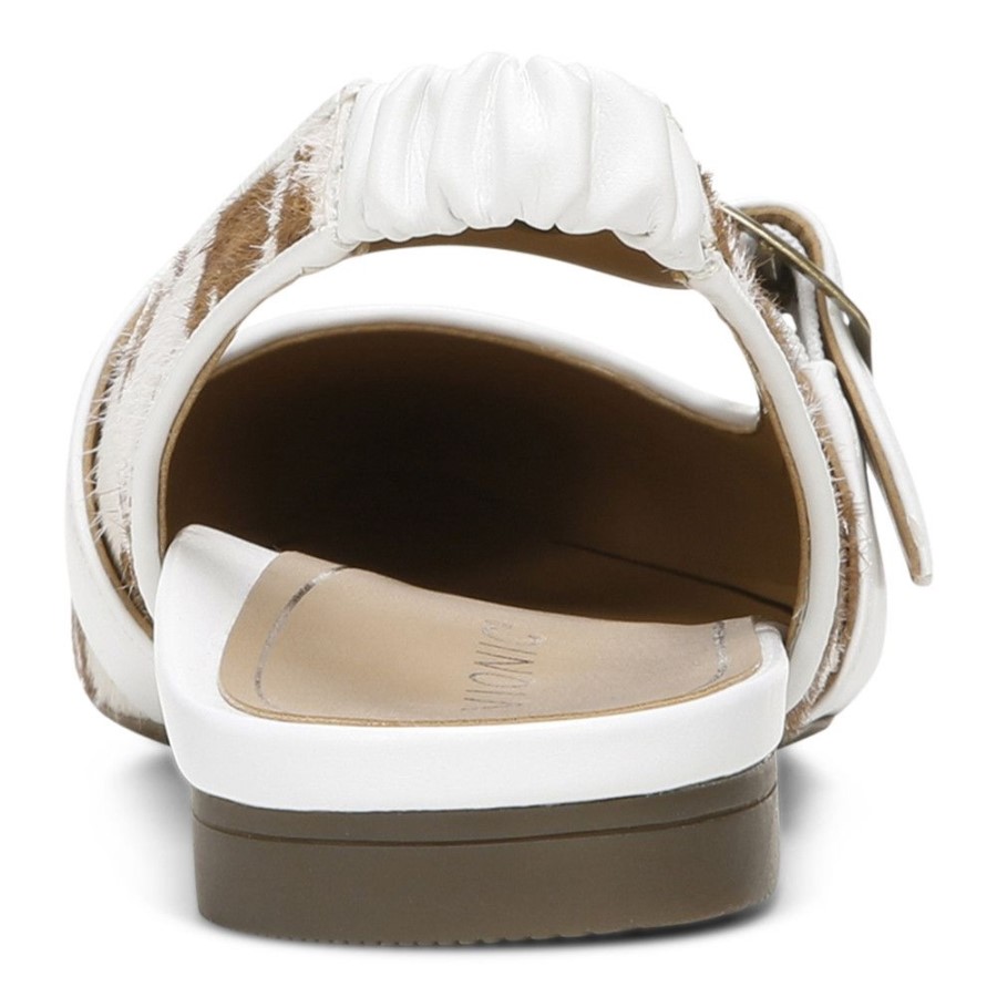 Elana Flat Vionic Marrom Com Estampa De Vaca