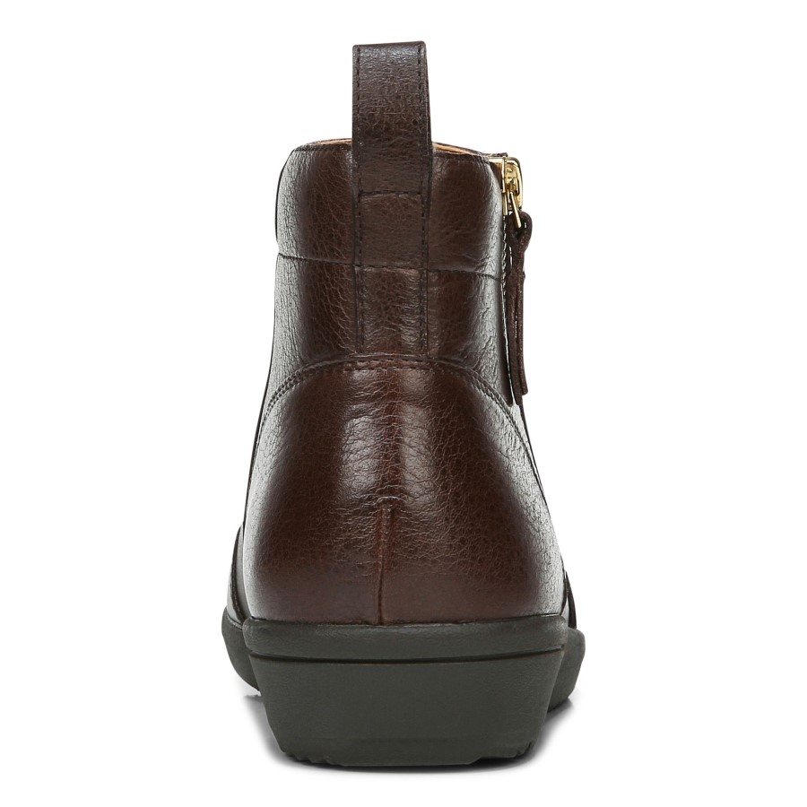 Brown Vionic Lois Chukka