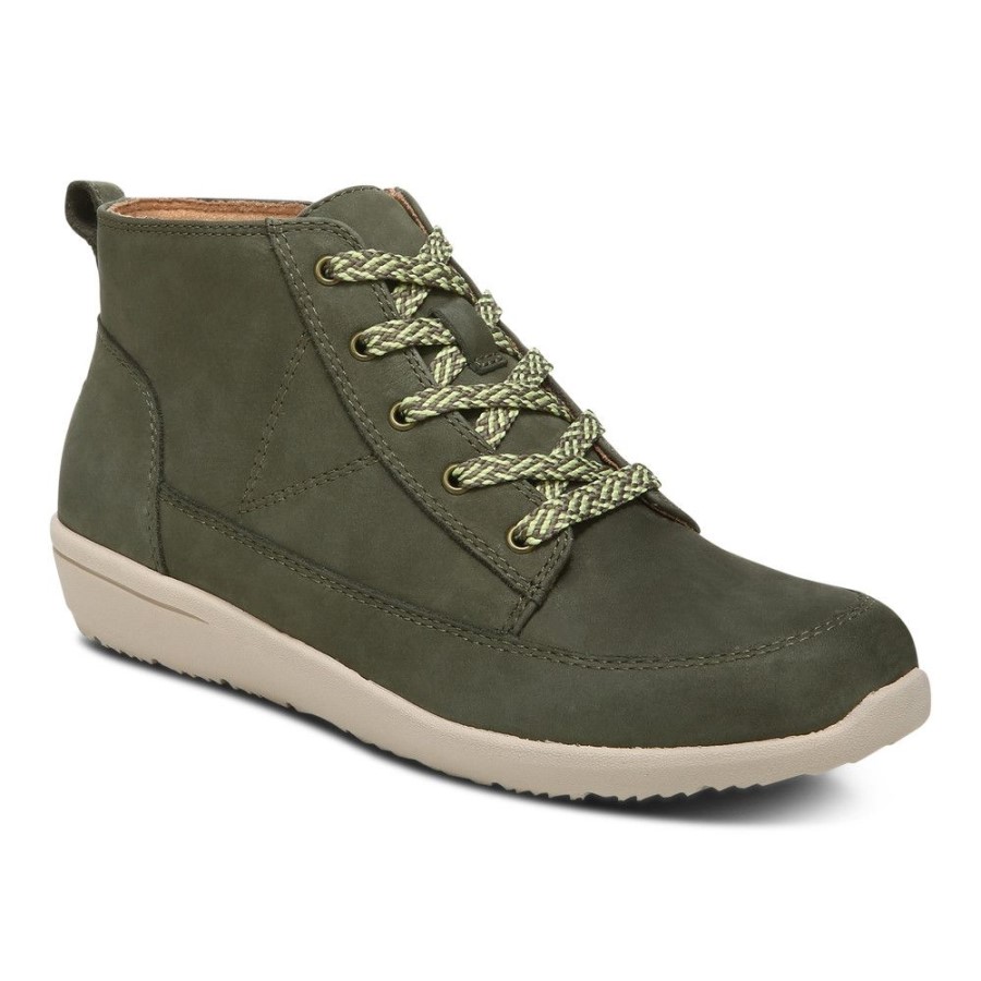 Vionic Shawn Boot Olive