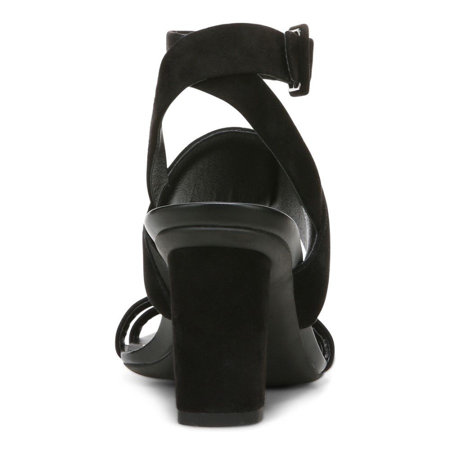 Calcanhar Preto Vionic Yasmin