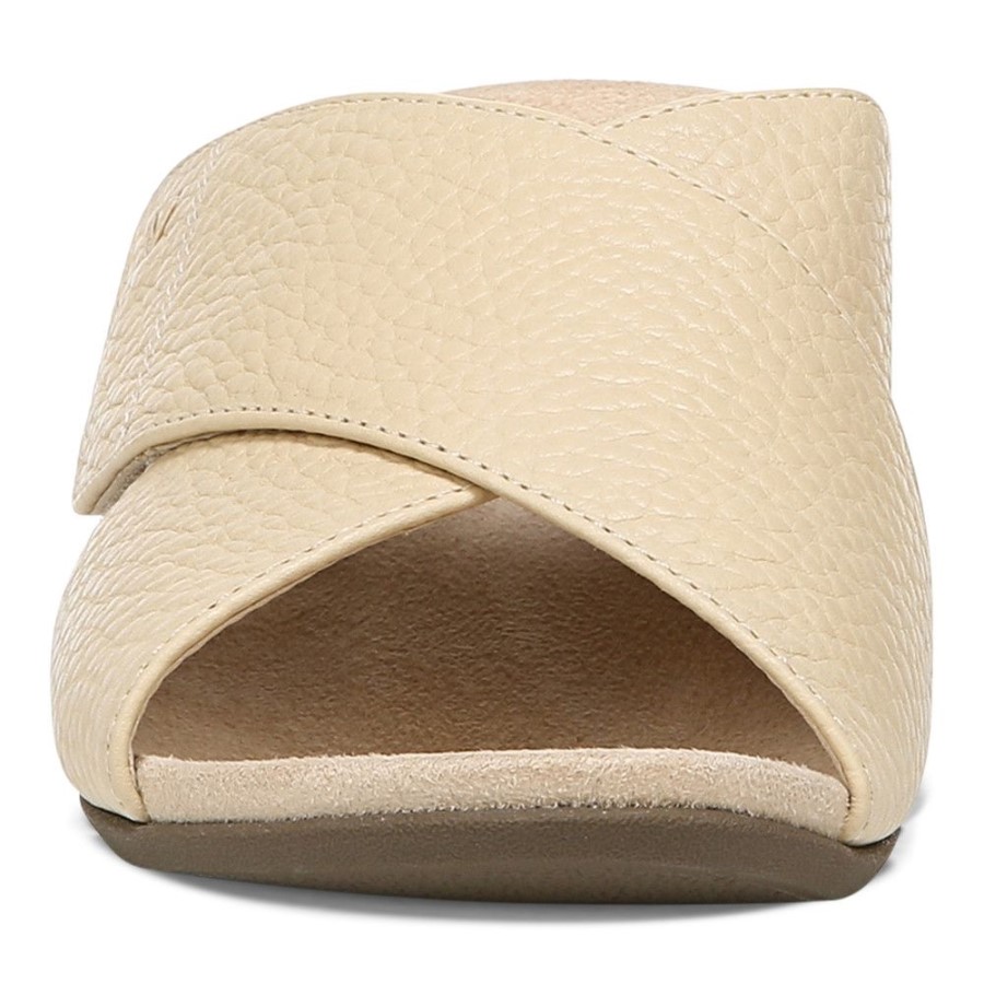 Semolina Leticia Sandália Cunha Vionic