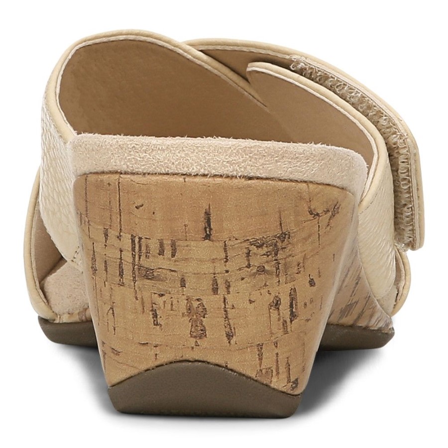 Semolina Leticia Sandália Cunha Vionic