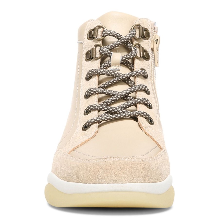 Semolina Whitley Boot Vionic