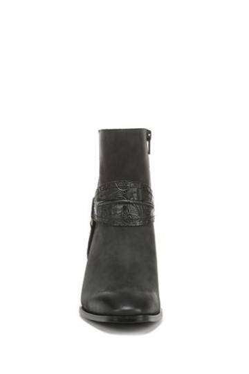 Bota Preta Vionic Carnelia