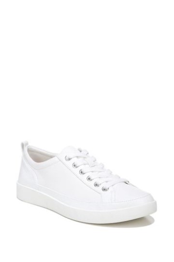 Sapato Oxford Branco Vionic Winny